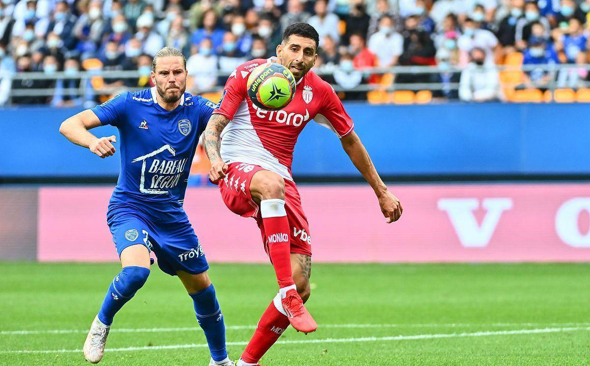 DB彩票平台-列斯特城战胜美因茨：客场壮观