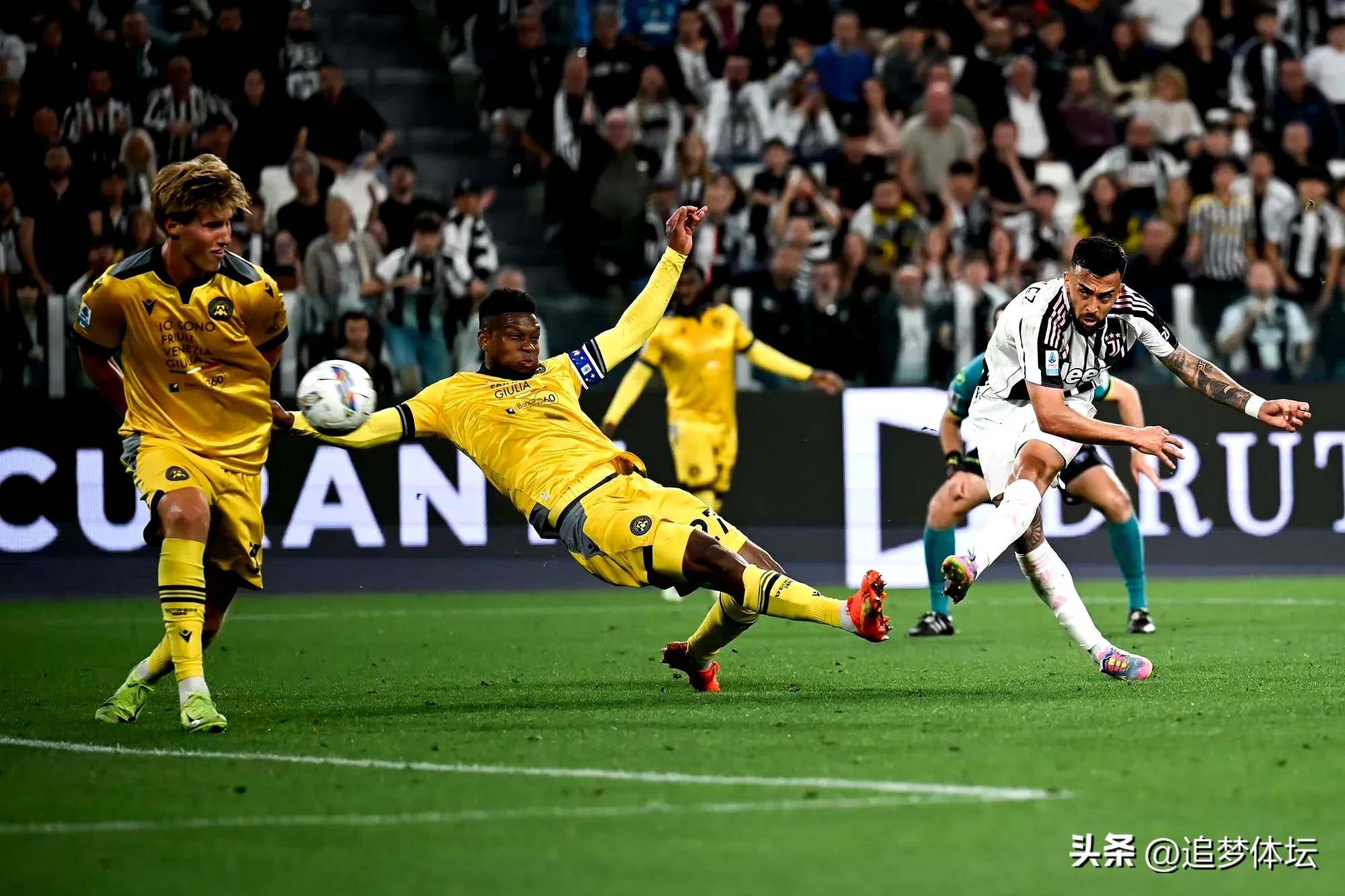 那不勒斯3-0击败乌迪内斯，追赶尤文图斯位置