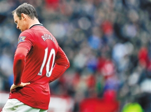 曼联客场大胜桑德兰，继续追赶前四