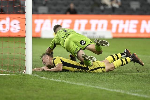 柏林赫塔青年队备战冠军杯，发挥潜力