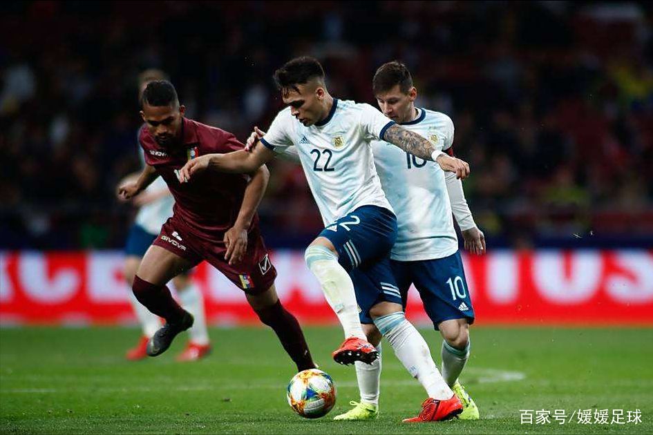 包含马赛客场大胜，模式转换明显的词条