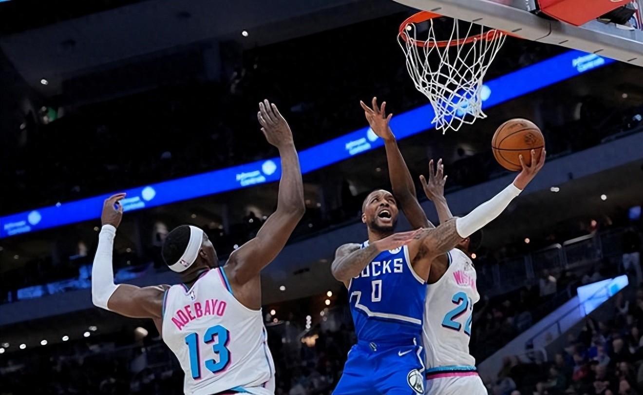 雄鹿轻取热火，独揽7连胜